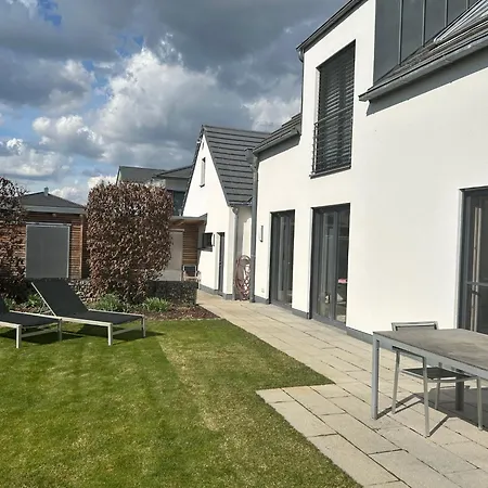 Am Waldrand Holiday home *