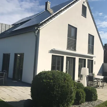 Am Waldrand Holiday home